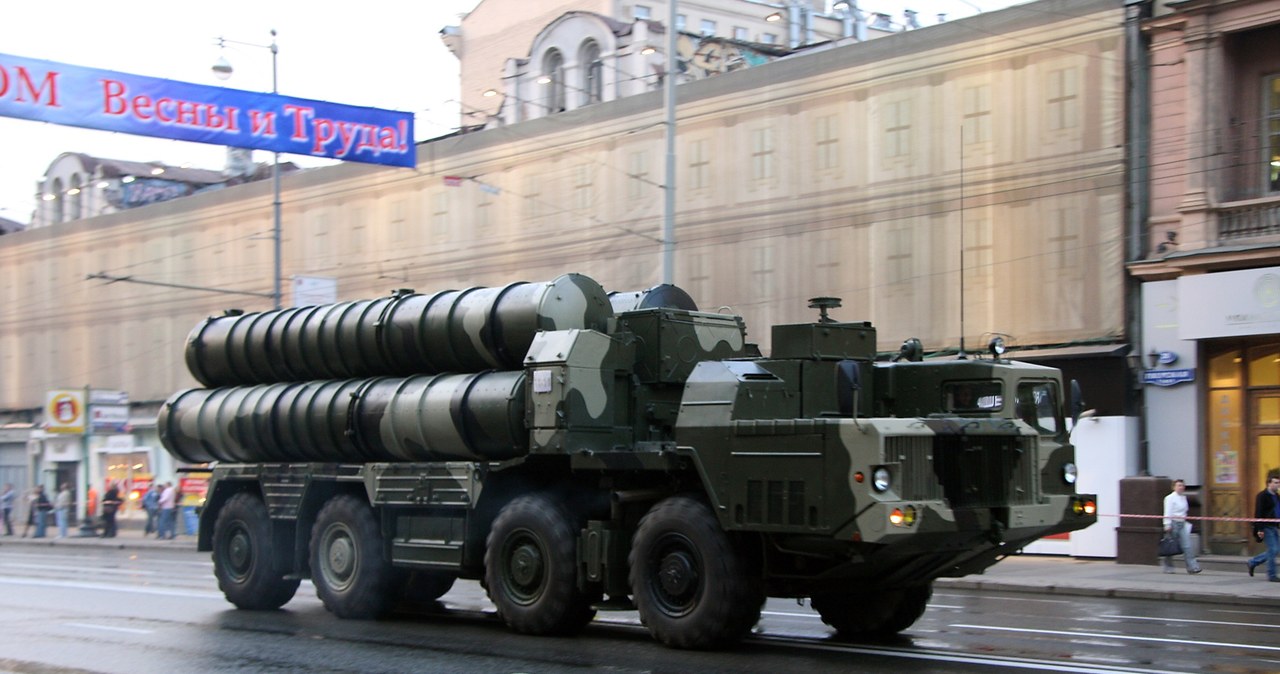 Systemy przeciwlotniczy S-300 /Wikimedia