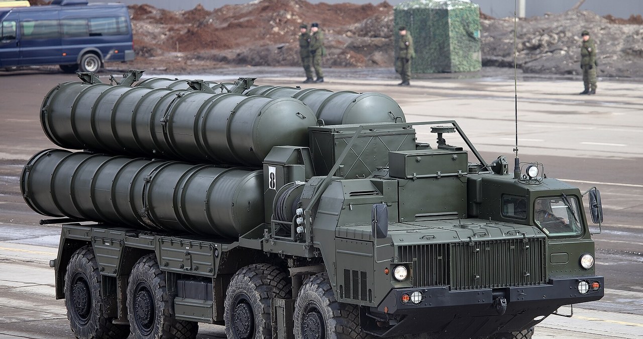 Systemy S-400 znajdują się w Obwodzie Kaliningradzkim. Mają bronić Rosji przed ewentualnym atakiem od strony Morza Bałtyckiego /Vitaly Kuzmin /Wikimedia
