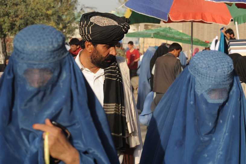 Sytuacja kobiet w Afganistanie z miesiąca na miesiąc staje się coraz bardziej dramatyczna /Getty Images