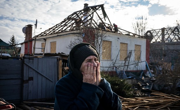 "Sytuacja na wschodzie Ukrainy jest naprawdę trudna, a Rosjanie powoli idą naprzód"
