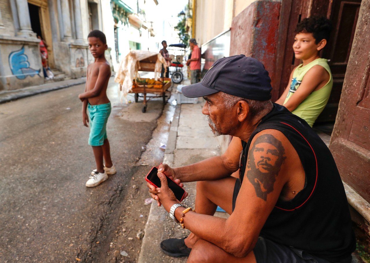 Sytuacja na wyspie nie napawa optymizmem. Ostatnio stracili ważnego sojusznika