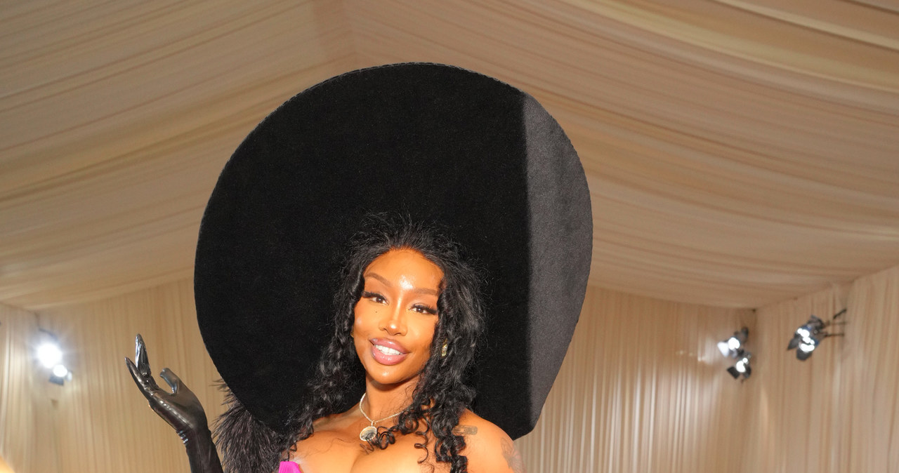 SZA na Met Gala 2022 /Kevin Mazur /Getty Images