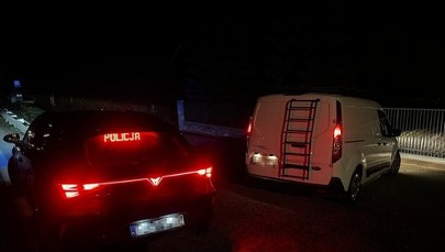 Szalał pod wpływem narkotyków. Przepisy złamał m.in. na przejeździe kolejowym