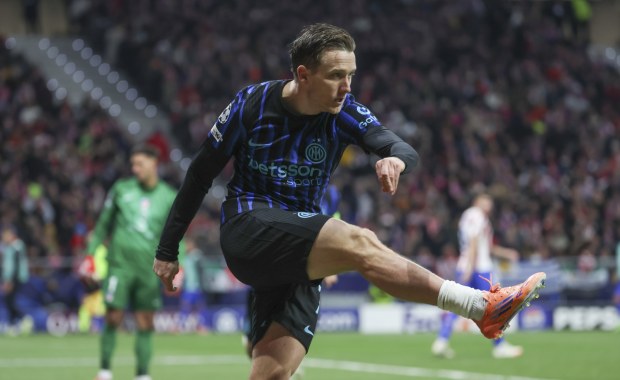 Szalone mecze w Lidze Mistrzów. Złamany Bayern, bramka Zielińskiego