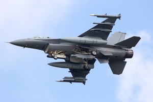 Szansa dla Ukrainy? Dania przyspiesza wycofywanie myśliwców F-16 ze swojego wojska
