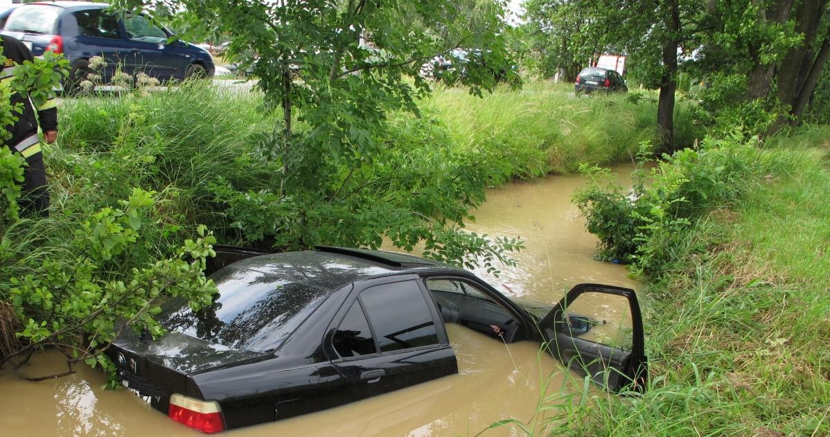 Szanse naprawę auta są niewielkie /Informacja prasowa