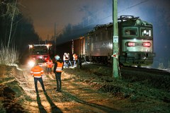 Szczecin: Kolizja lokomotywy z pociągiem towarowym 