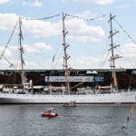 fregata Szczecin planuje przejąć Dar Młodzieży. Gdynia nie odda go bez walki?