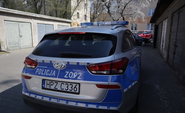 Szczecin: Po pijaku staranował samochody, został tymczasowo aresztowany