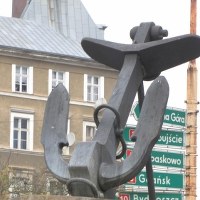 Rzeźba bogini stanie w tym samym miejscu -  na Placu Tobruckim