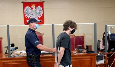 Szczecin. Sąd zdecydował, że "Kamerzysta" wyjdzie z aresztu. Youtuberowi grozi 8 lat więzienia