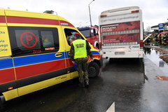 Szczecin: Zderzenie dwóch autobusów, poszkodowani żołnierze