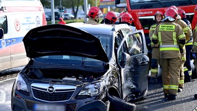 Szczecin: Zderzenie osobówki z autobusem. Ranne dwie kobiety