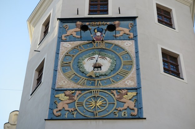 Szczeciński zegar pochodzi z 1693 r. Powstał na okoliczność uczczenia zwycięstwa Szwedów w wojnie z Brandenburgią /Aneta Łuczkowska /RMF FM