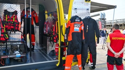 Szczecińskie WOPR kupiło centrum dowodzenia. To samochód z łącznością satelitarną i dronem