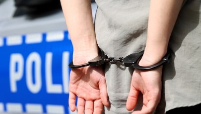 "Szczególne udręczenie" w Olsztynie. Porywacze zostawili ofiarę bez butów