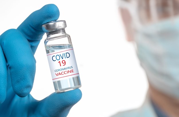 Szczepienia przeciw Covid-19 odbywają się w Polsce od grudnia 2020 roku. /Shutterstock