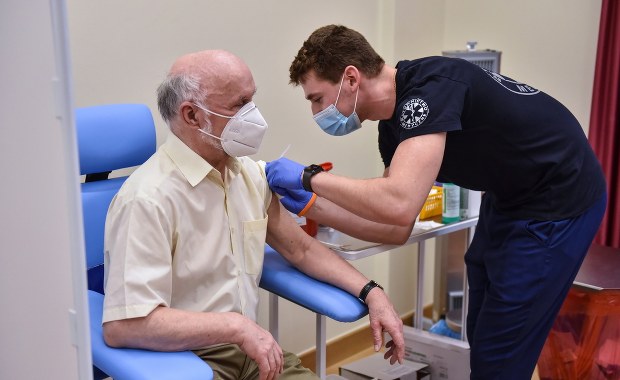 Szczepienia przeciw Covid-19. W Polsce wykonano ich już milion