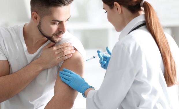 Szczepienia przeciwko Covid-19 za darmo. Dowiedz się, kiedy rusza akcja