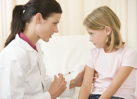 Szczepienie przeciwko grypie nie należy do podstawowego, obowiązkowego kalendarza szczepień /&copy; Panthermedia