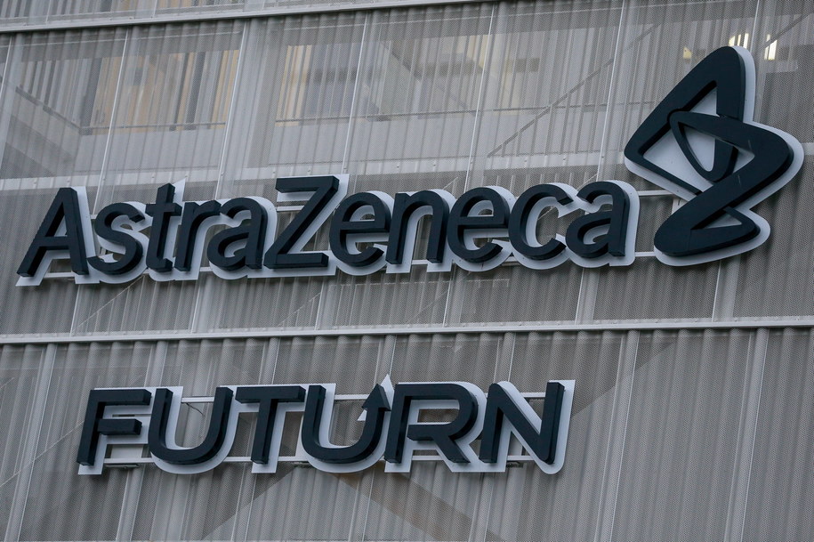 Szczepionka firmy AstraZeneca została dopuszczona w Polsce /STEPHANIE LECOCQ  /PAP/EPA