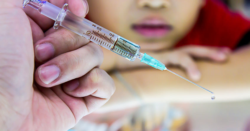 Szczepionka przeciwko tęgoryjcom już niebawem uchroni miliony osób na całym świecie /123RF/PICSEL