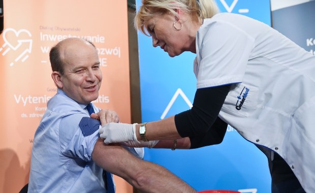 Szczepionki na liście refundowanej? Są obietnice, ale pieniędzy nadal nie ma 