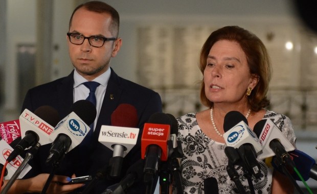 Szczerba o miesięcznicach smoleńskich: Kaczyński jest zmęczony. Chce zakończyć ten serial