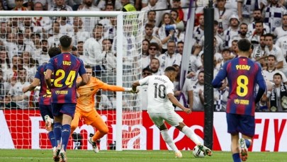 Szczęsny próbował, ale nie zatrzymał Realu. Królewscy wygrywają El Clasico