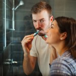 szczoteczka do zębów Szczoteczka nie musi być nowoczesna. Technika mycia zębów - ważniejsza od technologii