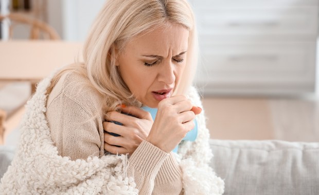 Szczyt zachorowań na Covid-19 coraz bliżej. Eksperci alarmują