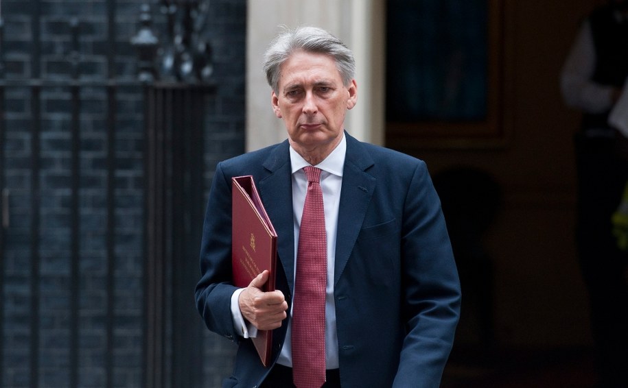 Szef brytyjskiej dyplomacji Philip Hammond /WILL OLIVER  /PAP/EPA