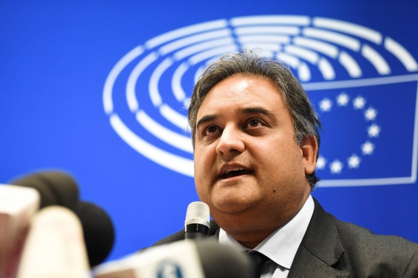 Szef delegacji, przewodniczący Komisji Wolności Obywatelskich, Sprawiedliwości i Spraw Wewnętrznych Parlamentu Europejskiego Claude Moraes /Bartek Zborowski /PAP