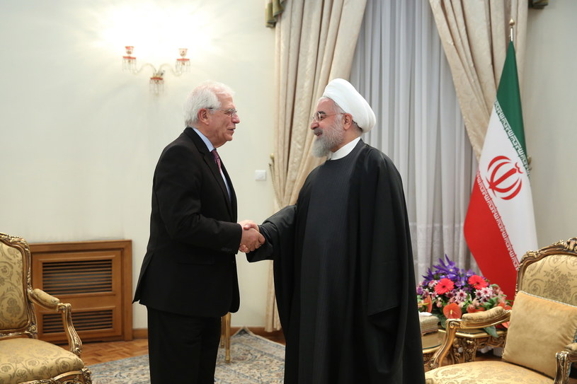 Szef europejskiej dyplomacji Josep Borrell i prezydent Iranu Hasan Rowhani /IRAN PRESIDENTIAL OFFICE HANDOUT  /PAP/EPA