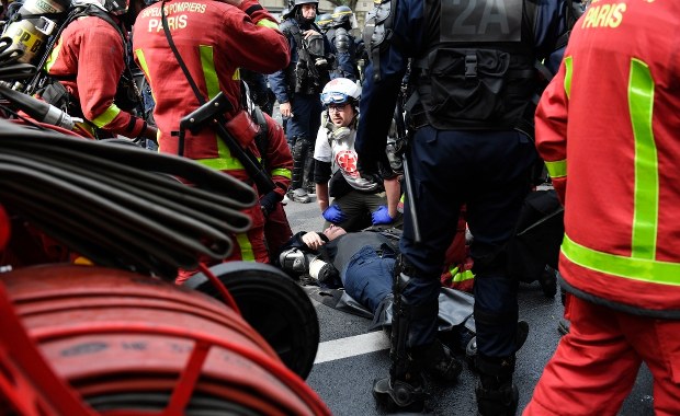 Szef francuskiego MSW w ogniu krytyki. Pielęgniarka opublikowała nagranie