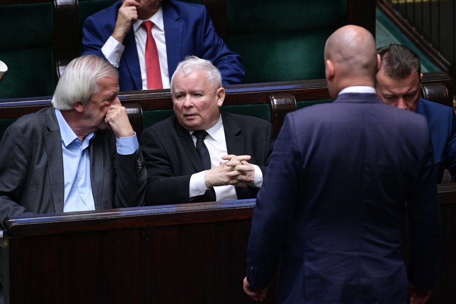 Szef klubu PiS Ryszard Terlecki i prezes PiS Jarosław Kaczyński w Sejmie / 	Marcin Obara  /PAP