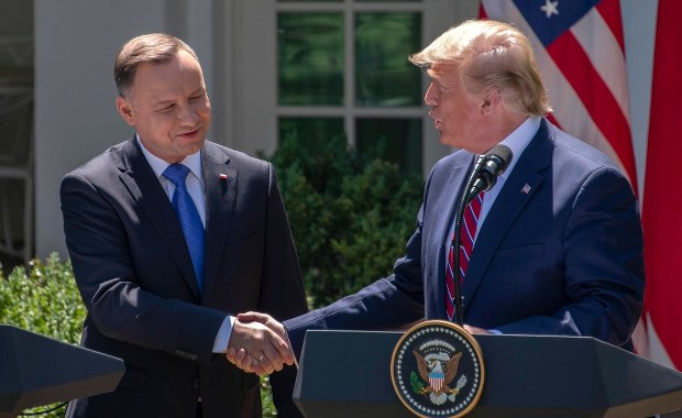 Szef komisji w Kongresie USA wzywa Donalda Trumpa, by odwołał spotkanie z Andrzejem Dudą. Pisze o "tendencjach autokratycznych"