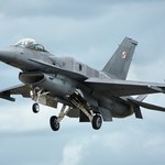 Szef MON: Mamy pierwszą kobietę pilot F-16 w Polsce
