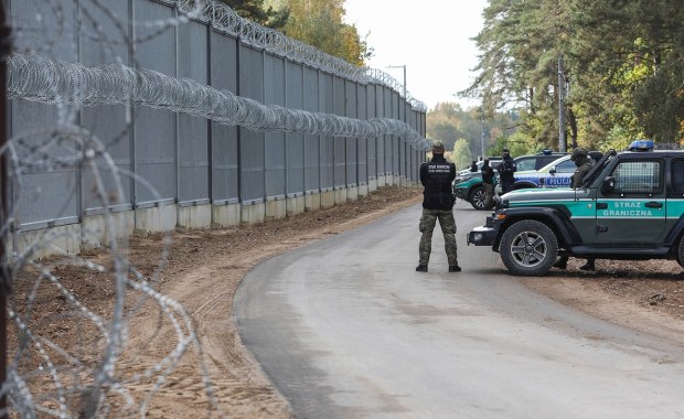Szef MON ogłasza sukces. "Uszczelniliśmy granicę państwową"