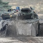 Szef MON: Polska przystąpiła do szkolenia Ukraińców z obsługi Leopardów
