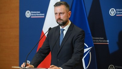 Szef MON reaguje po odwecie Iranu na USA. Wiadomo, co z polskimi żołnierzami 