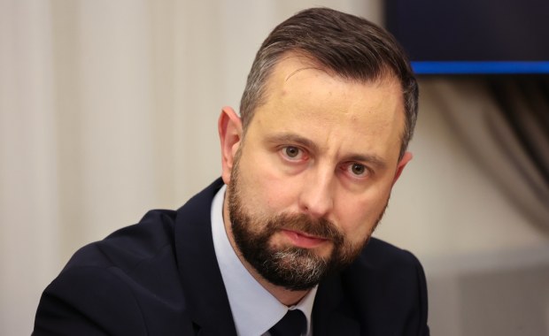 Szef MON w "raporcie otwarcia" o stanie Wojska Polskiego: To zaburzenie porządku