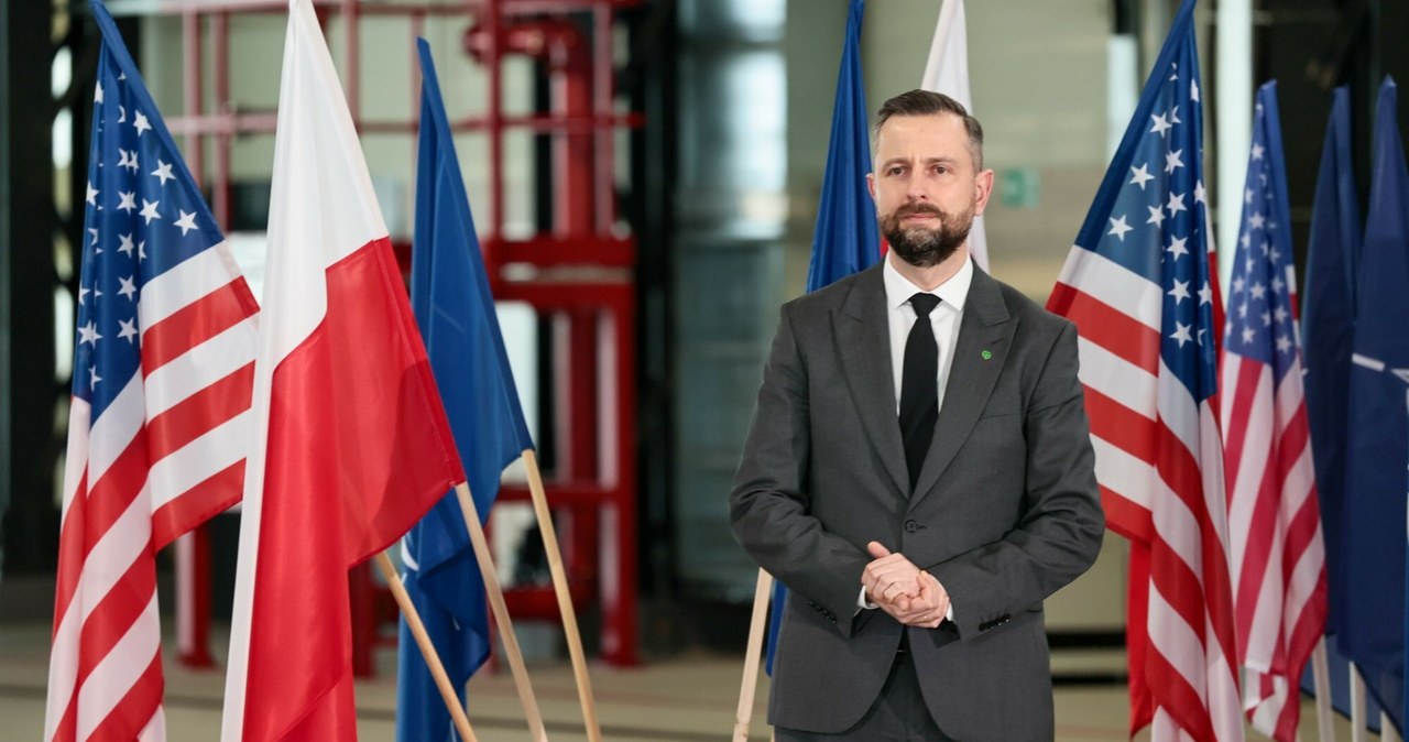 Szef MON Władysław Kosiniak-Kamysz w maju zapowiedział projekt "Kaszubia". /Anita Walczewska/East News /East News
