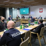 Szef MSWiA atakuje parlamentarzystów za udział protestach. Szef policji: Nie godzę się na lincz