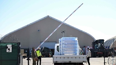 Szef MSZ potwierdza: Wróciły dostawy uzbrojenia przez Jasionkę