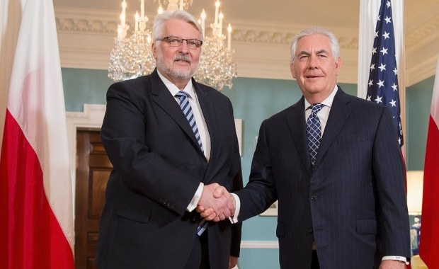 Szef MSZ prosi sekretarza stanu USA o pomoc w śledztwie smoleńskim