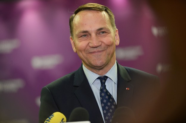 Szef MSZ Radosław Sikorski /Marcin Obara /PAP