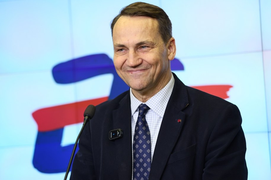 Szef MSZ Radosław Sikorski / 	Leszek Szymański    /PAP