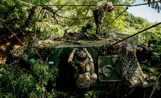 Szef MSZ Ukrainy: Najważniejsze są stabilne dostawy broni [ZAPIS RELACJI]
