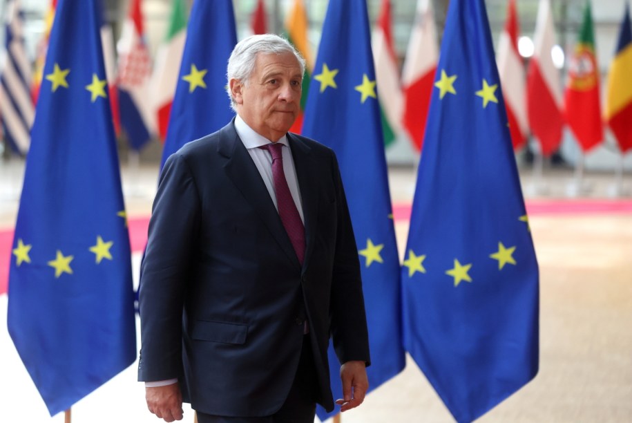 Szef MSZ Włoch Antonio Tajani /PAP/EPA/OLIVIER HOSLET /PAP/EPA
